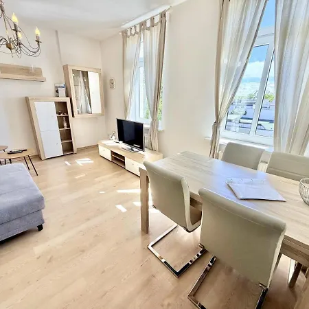 Sterne Apartment *